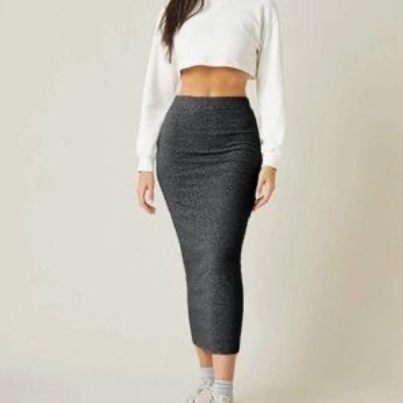 Zara Dresses & Skirts - Zara Charcoal Knit Bodycon Maxi Skirt